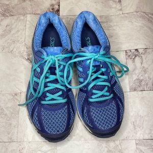 Womens ASICS fluidride gel-cumulus 17 size 7.5